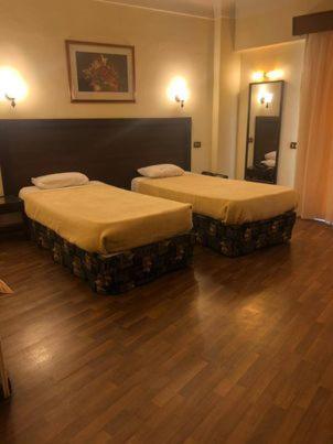 Horreya Hotel Caïro Buitenkant foto